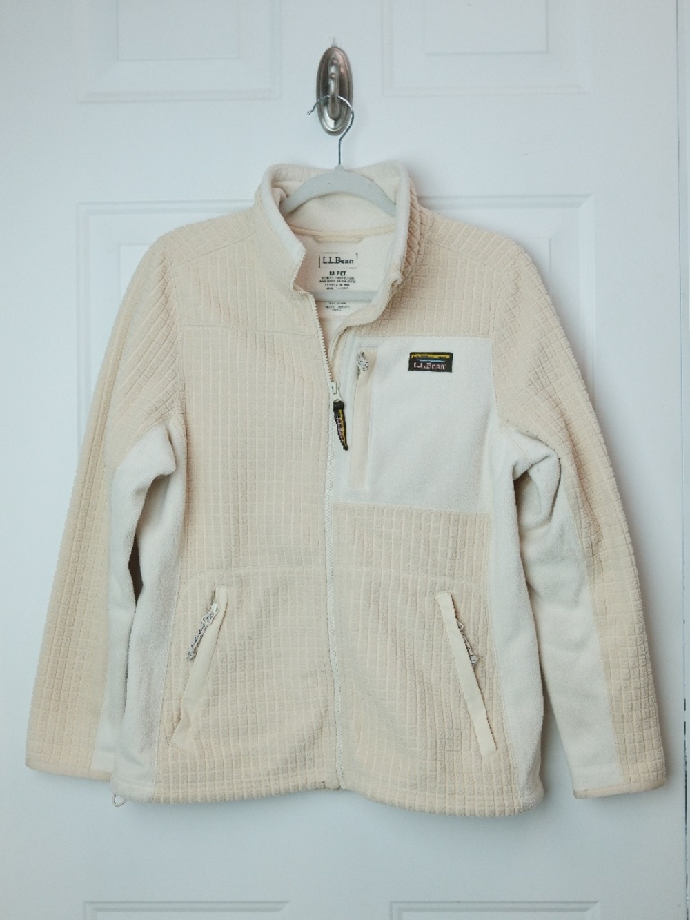 L.L. Bean Women's Mountain Classic Windproof Fleece Jacket Natural Bone Size M
